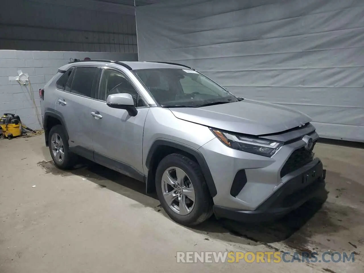 4 fotografías del automóvil dañado JTMMWRFV6RD264143 TOYOTA RAV4 2024