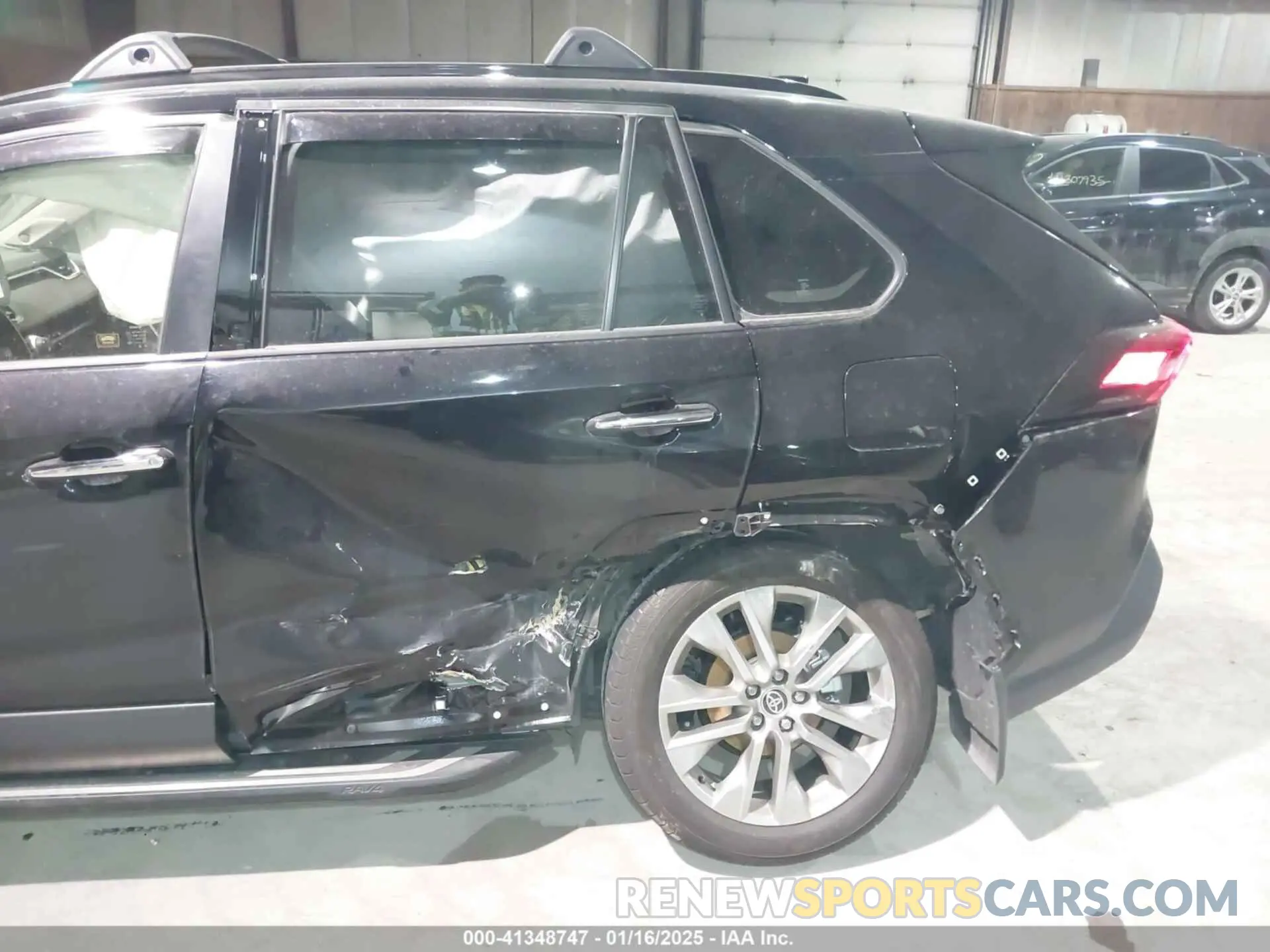 6 fotografías del automóvil dañado JTMN1RFV3RD103784 TOYOTA RAV4 2024