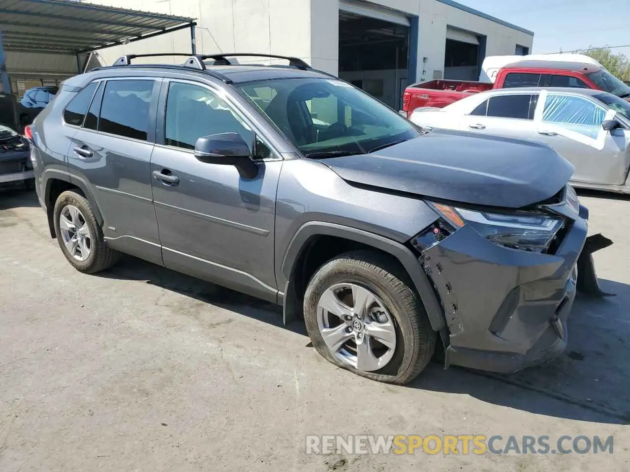 4 fotografías del automóvil dañado JTMRWRFV0RD245061 TOYOTA RAV4 2024