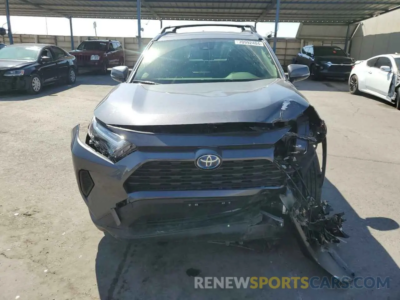 5 fotografías del automóvil dañado JTMRWRFV0RD245061 TOYOTA RAV4 2024