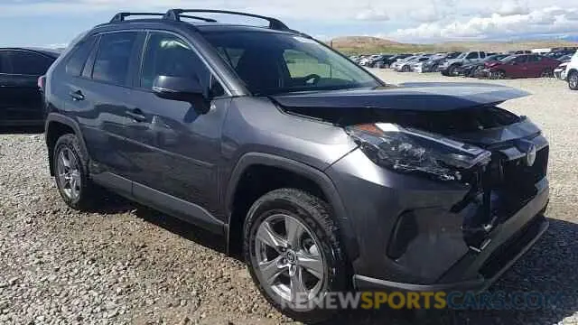 13 fotografías del automóvil dañado JTMRWRFV2RJ061726 TOYOTA RAV4 2024