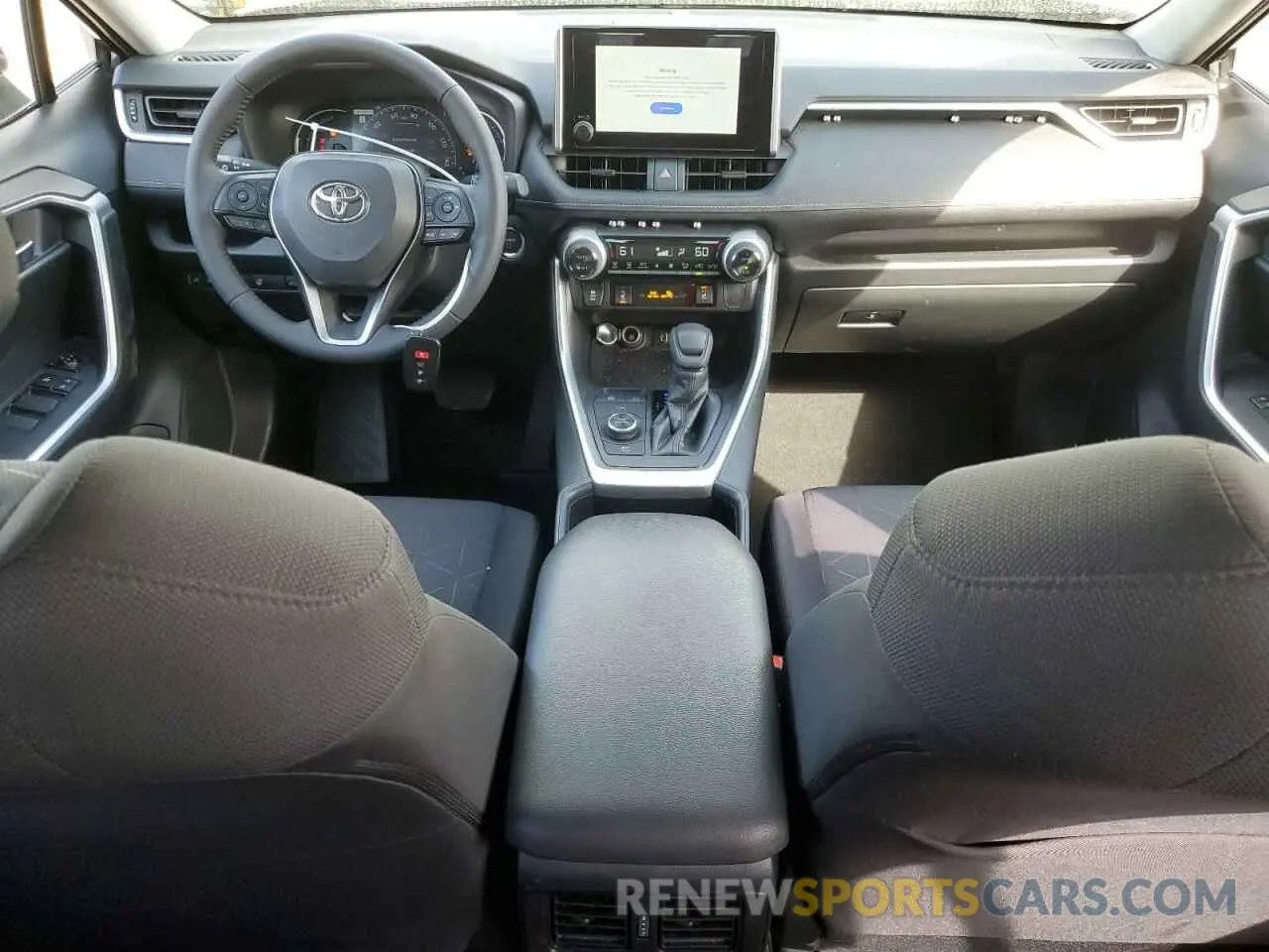 8 fotografías del automóvil dañado JTMRWRFV6RD224456 TOYOTA RAV4 2024