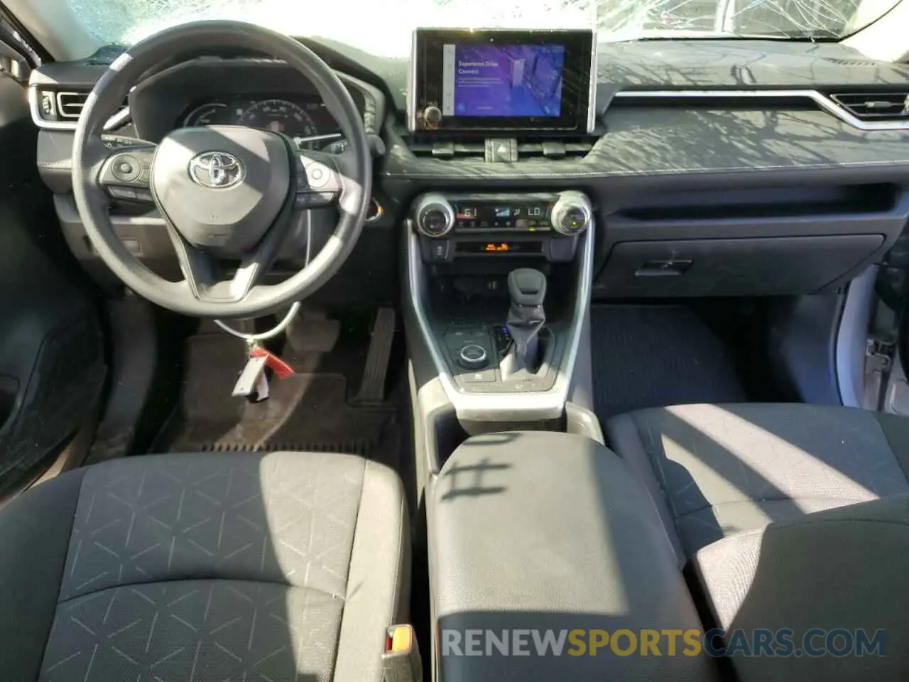 8 fotografías del automóvil dañado JTMRWRFV9RJ058399 TOYOTA RAV4 2024