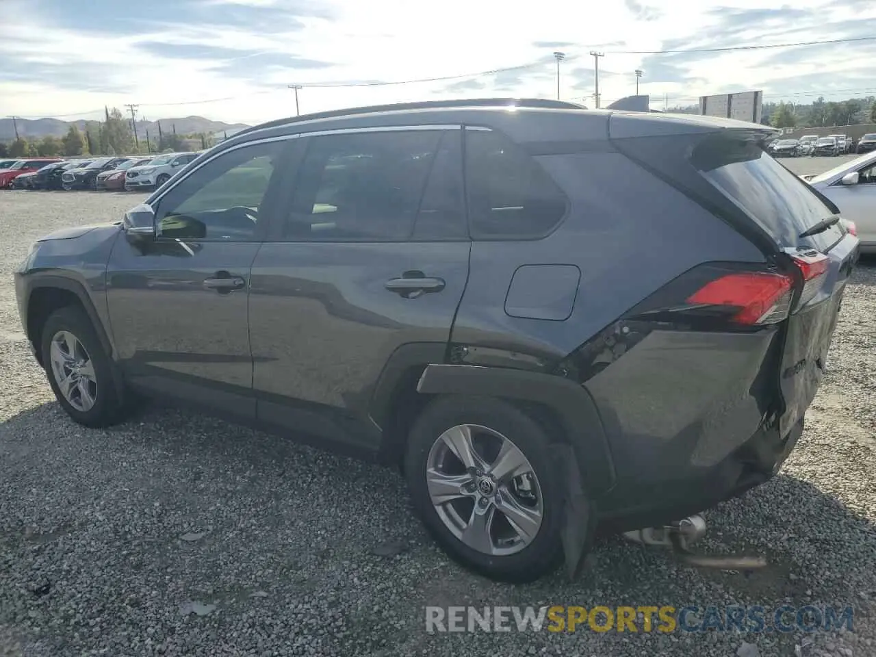 2 fotografías del automóvil dañado JTMRWRFVXRD218322 TOYOTA RAV4 2024