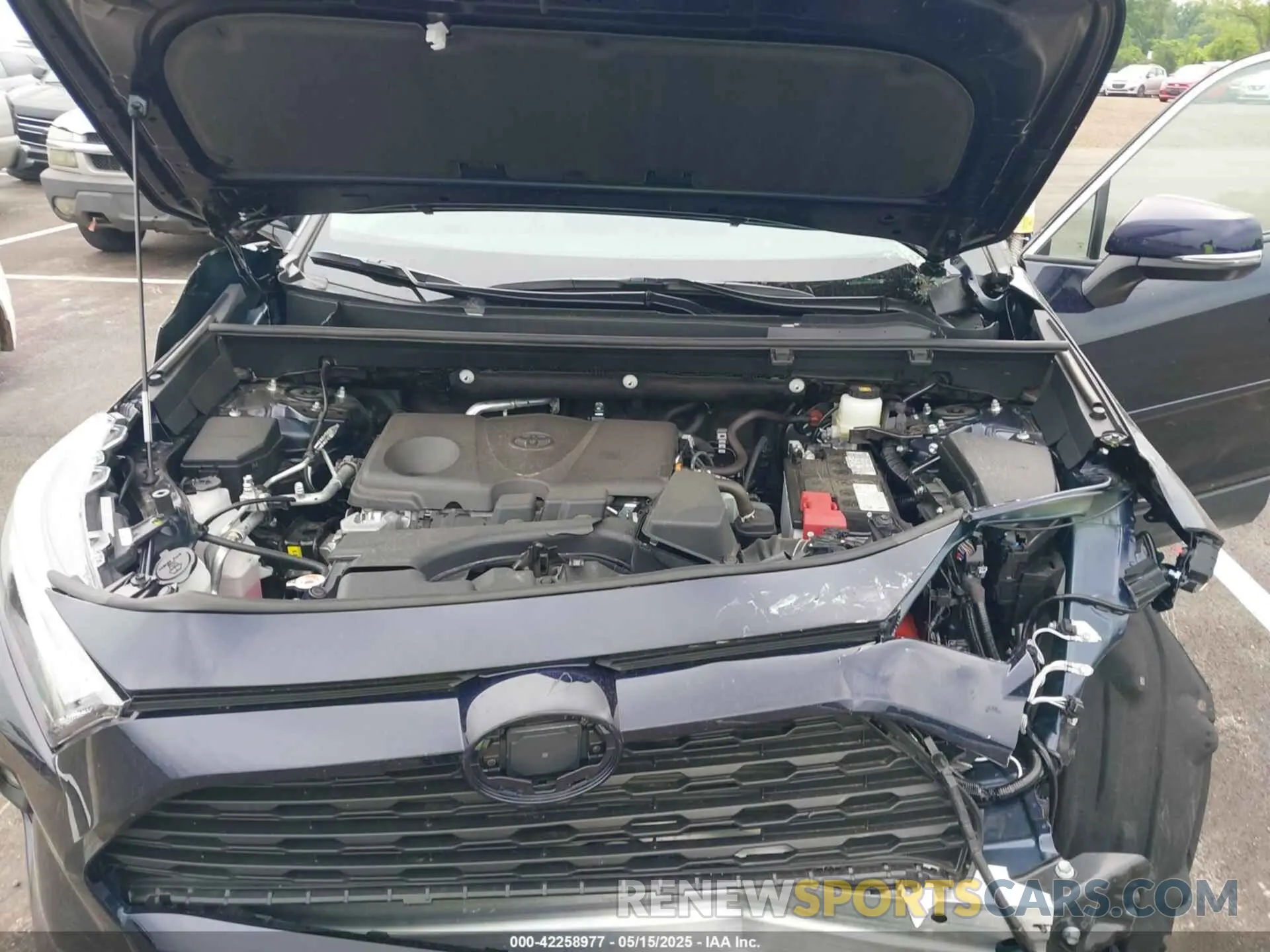 10 fotografías del automóvil dañado 2T3A1RFV3SW498119 TOYOTA RAV4 2025