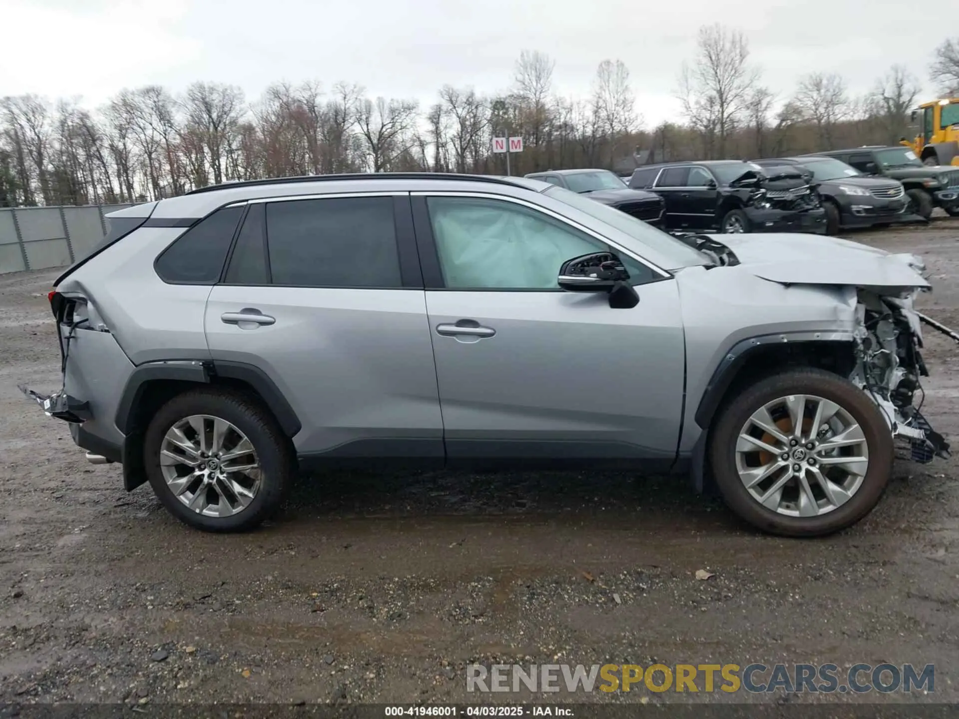 13 fotografías del automóvil dañado 2T3A1RFV6SC503413 TOYOTA RAV4 2025