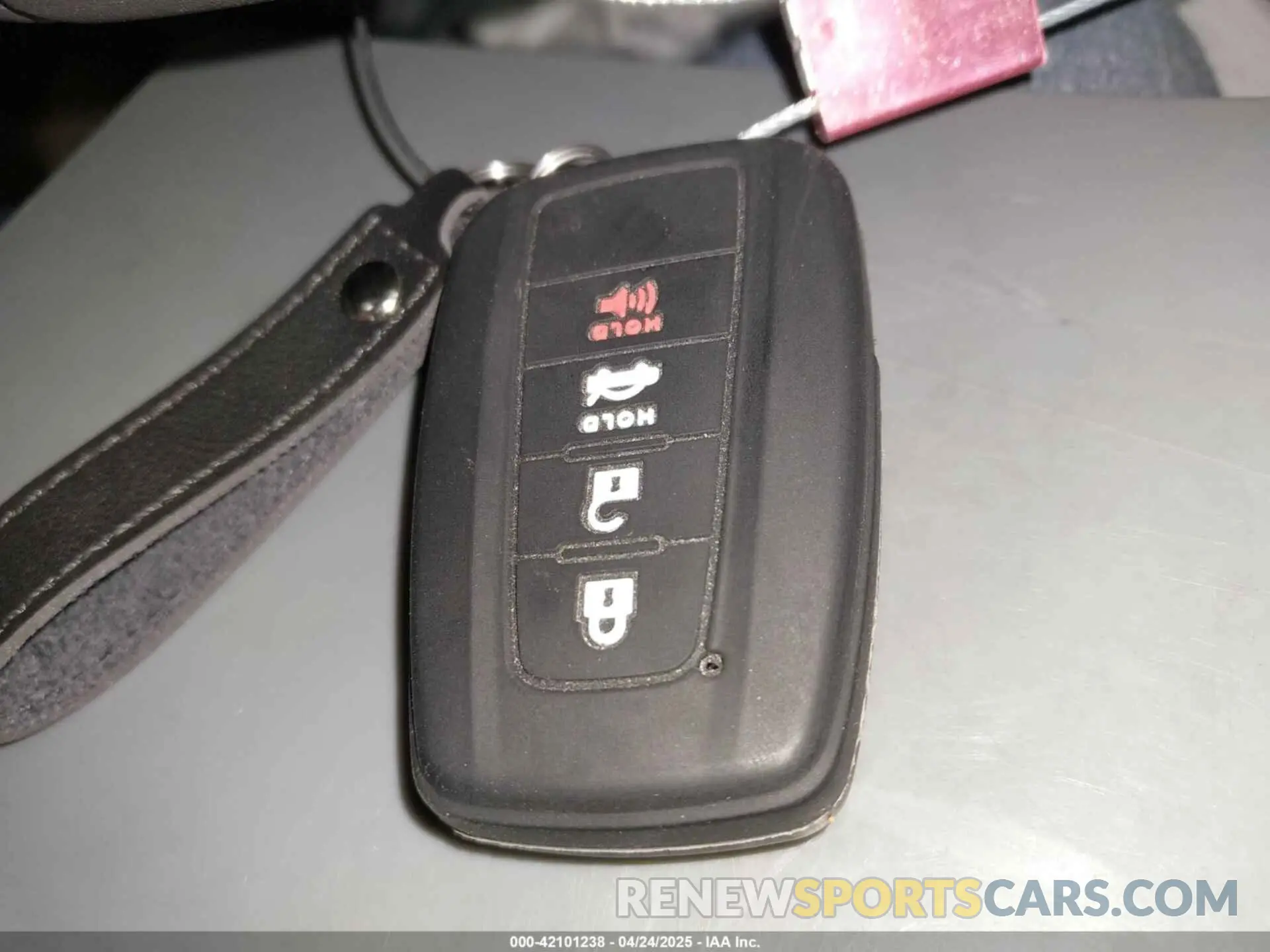 11 fotografías del automóvil dañado 2T3A1RFV9SW522259 TOYOTA RAV4 2025