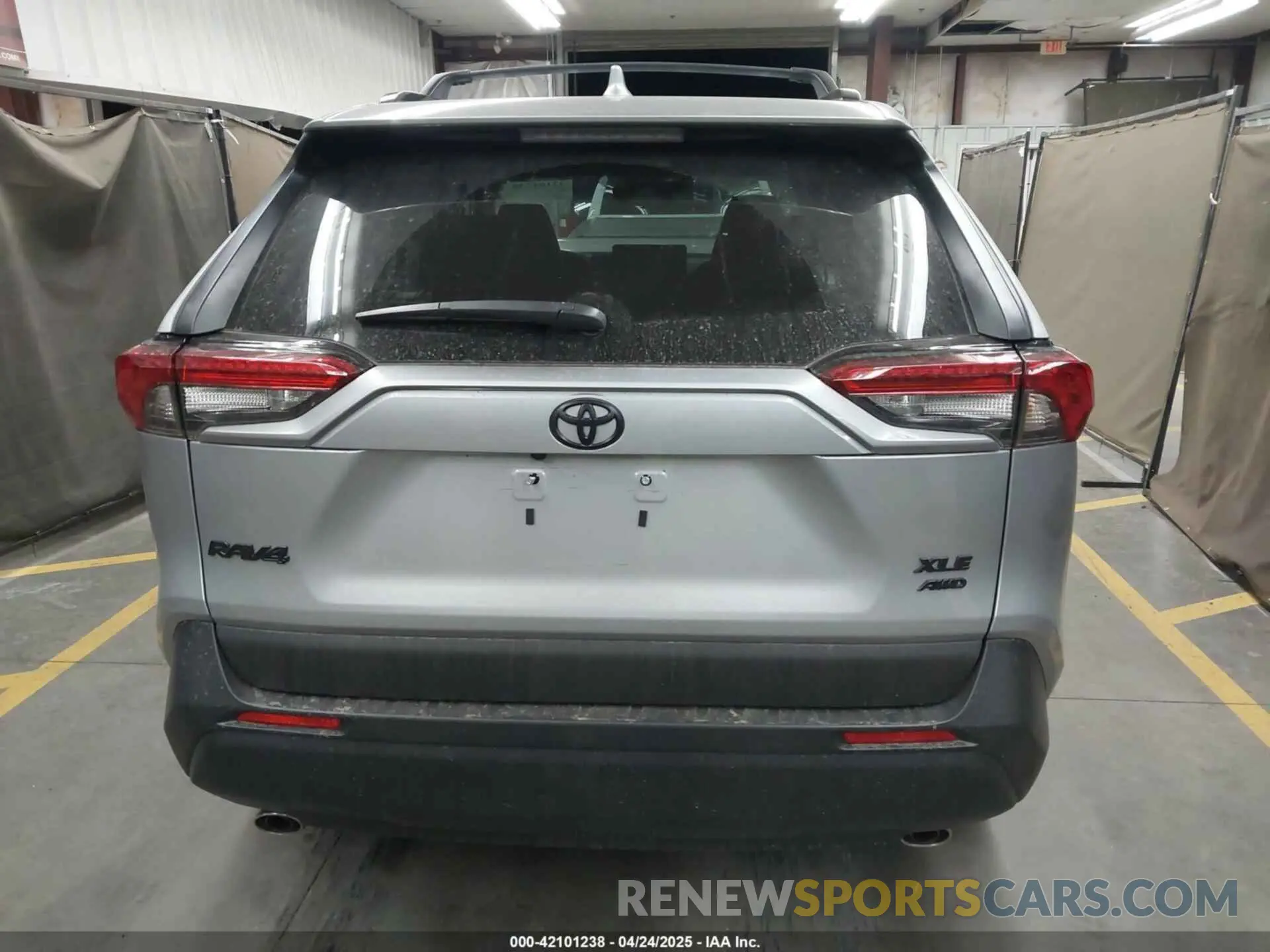 16 fotografías del automóvil dañado 2T3A1RFV9SW522259 TOYOTA RAV4 2025