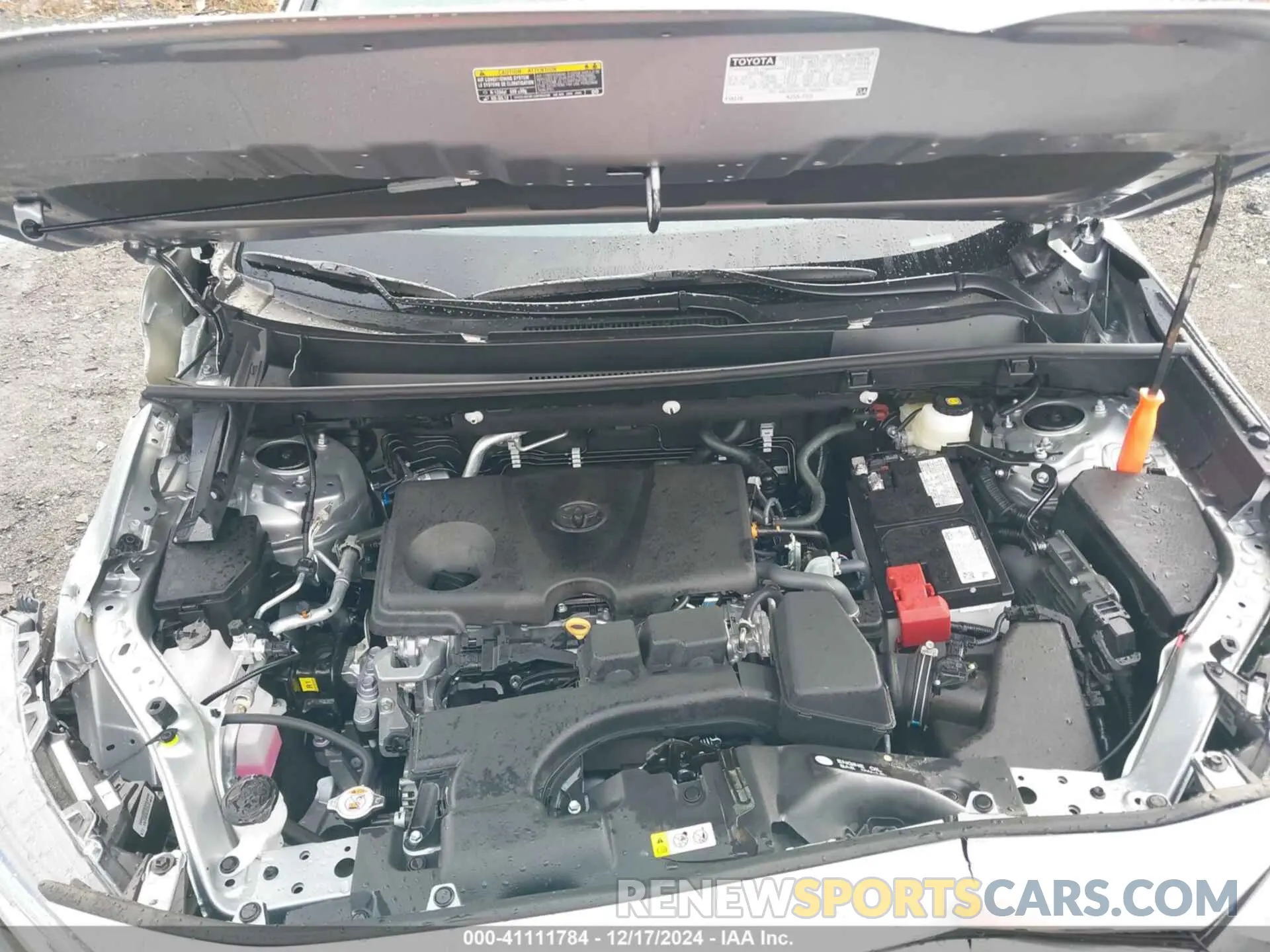 10 fotografías del automóvil dañado 2T3A1RFVXSW499364 TOYOTA RAV4 2025