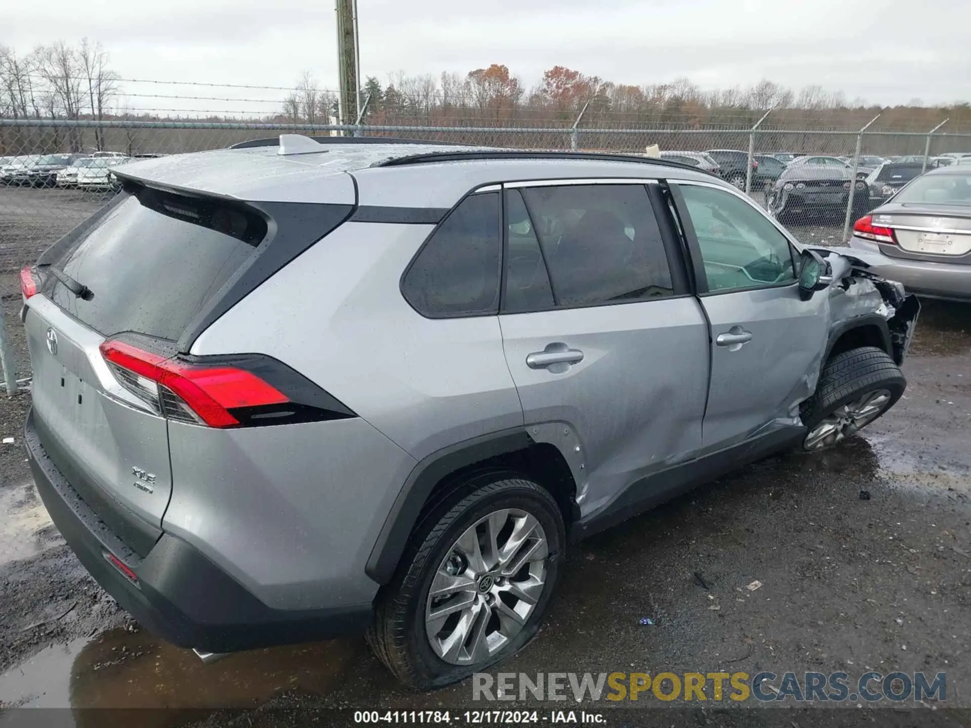 4 fotografías del automóvil dañado 2T3A1RFVXSW499364 TOYOTA RAV4 2025