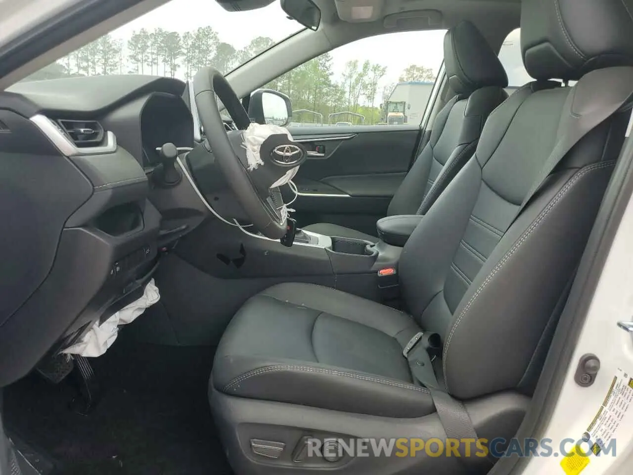 7 fotografías del automóvil dañado 2T3C1RFV1SW373483 TOYOTA RAV4 2025