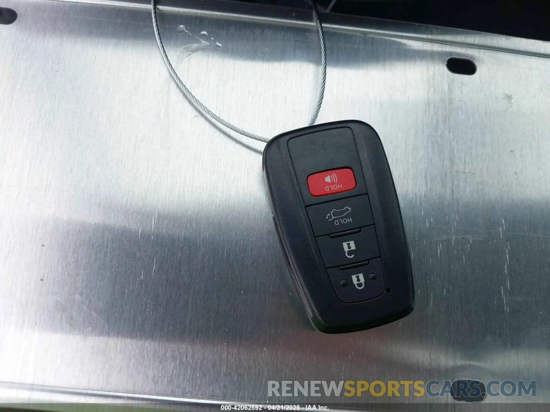 11 fotografías del automóvil dañado 2T3C1RFV5SW369078 TOYOTA RAV4 2025