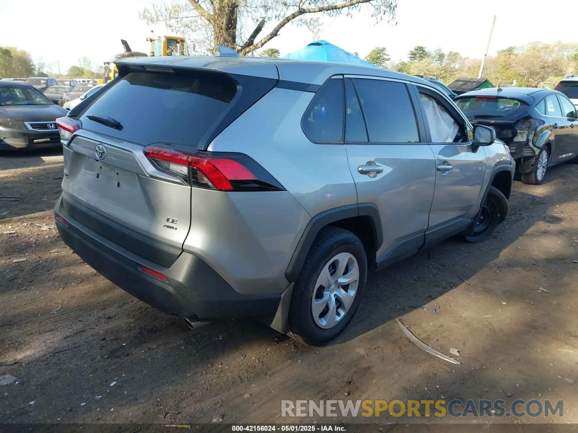 4 fotografías del automóvil dañado 2T3F1RFV6SW500323 TOYOTA RAV4 2025