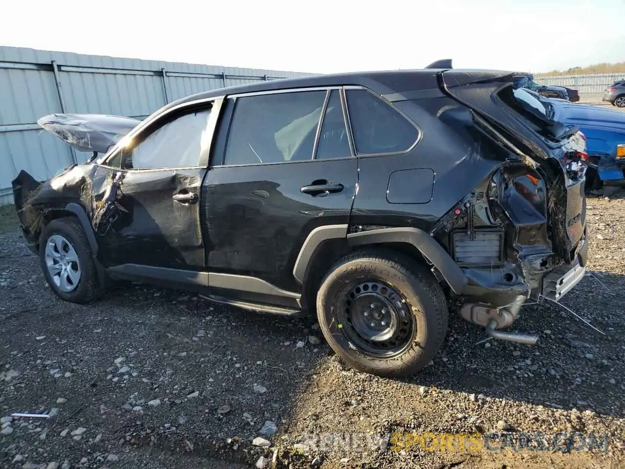 2 fotografías del automóvil dañado 2T3F1RFVXSC502691 TOYOTA RAV4 2025
