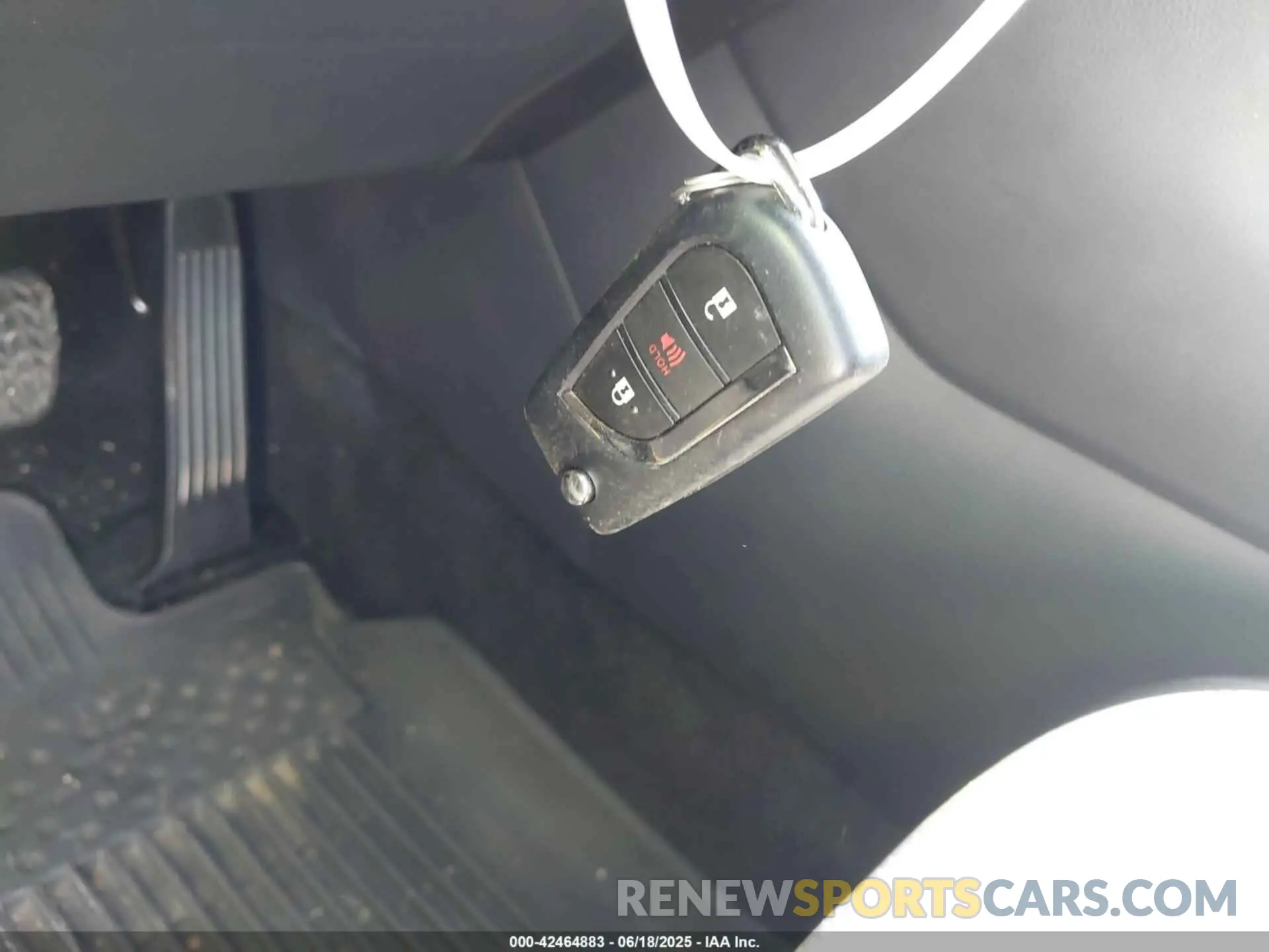 11 fotografías del automóvil dañado 2T3H1RFV4SC303869 TOYOTA RAV4 2025