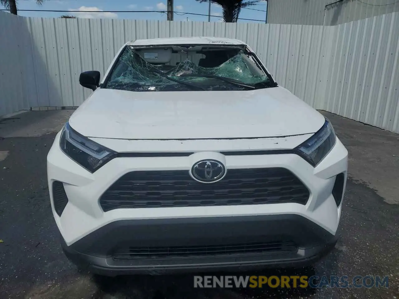 5 fotografías del automóvil dañado 2T3H1RFV5SC310636 TOYOTA RAV4 2025