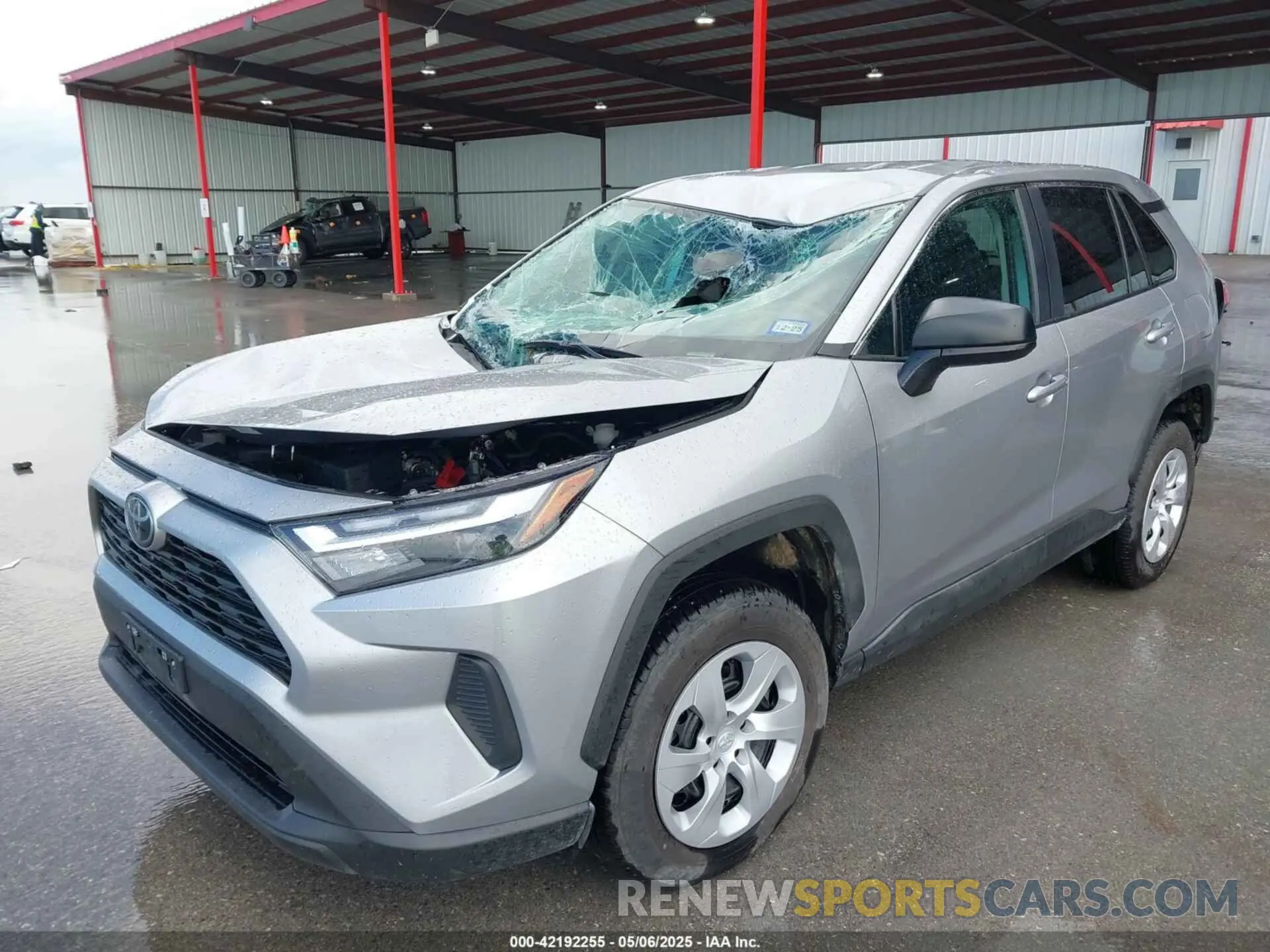 2 fotografías del automóvil dañado 2T3H1RFV6SC309785 TOYOTA RAV4 2025