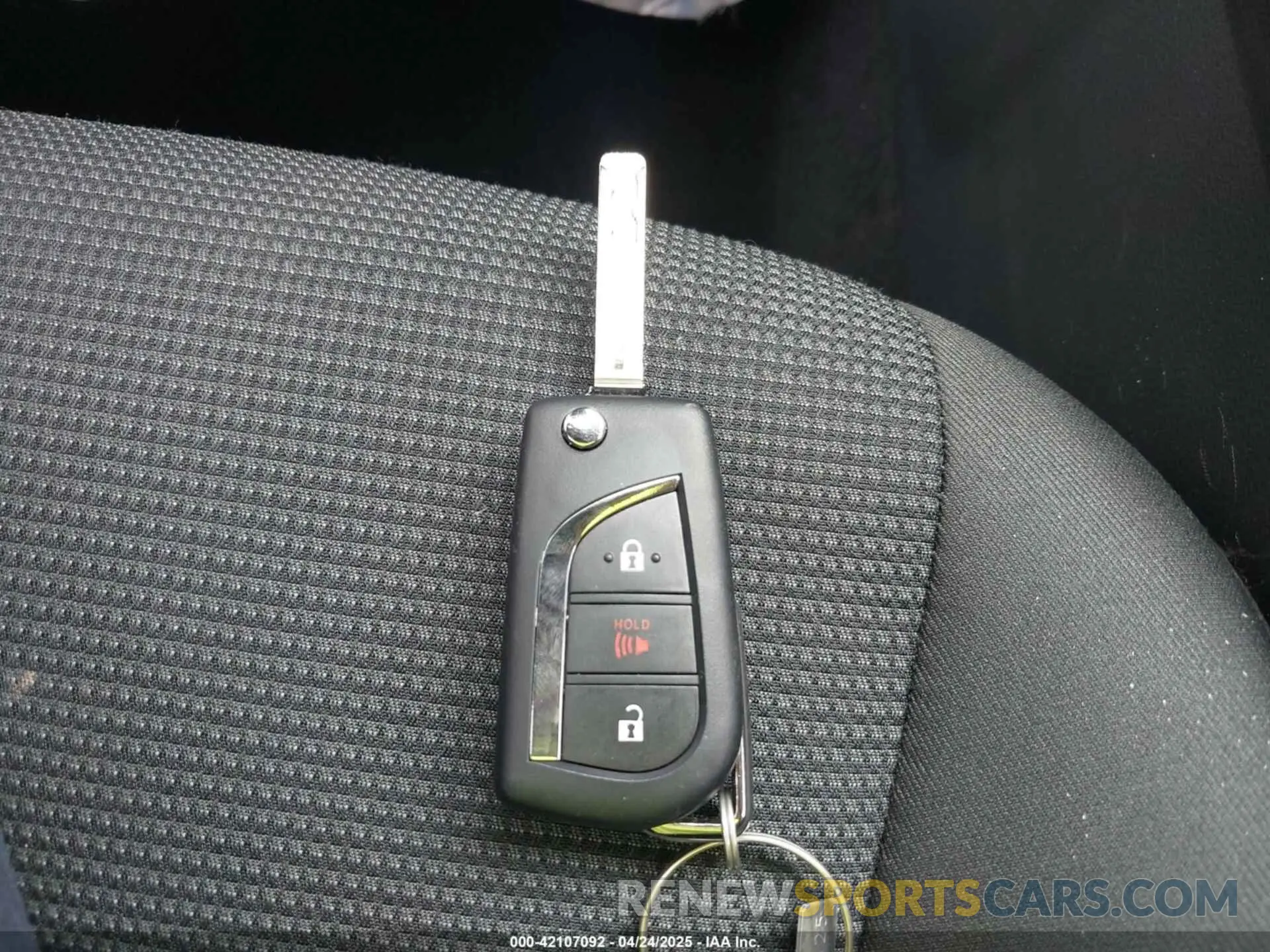 11 fotografías del automóvil dañado 2T3H1RFV7SC321489 TOYOTA RAV4 2025