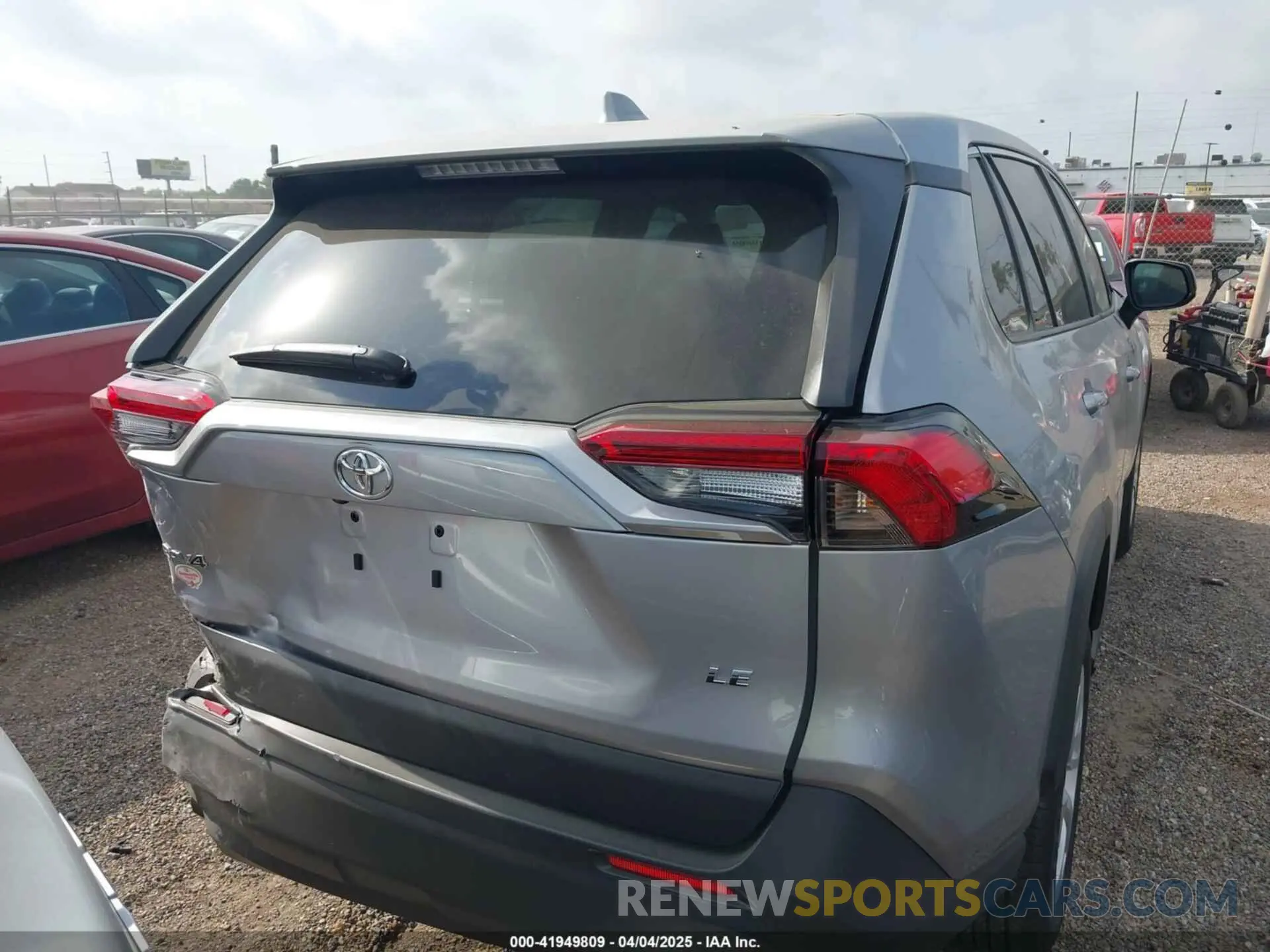 17 fotografías del automóvil dañado 2T3H1RFV8SC323218 TOYOTA RAV4 2025