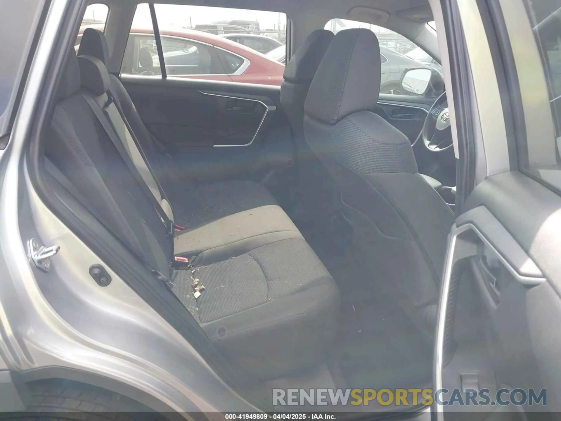8 fotografías del automóvil dañado 2T3H1RFV8SC323218 TOYOTA RAV4 2025