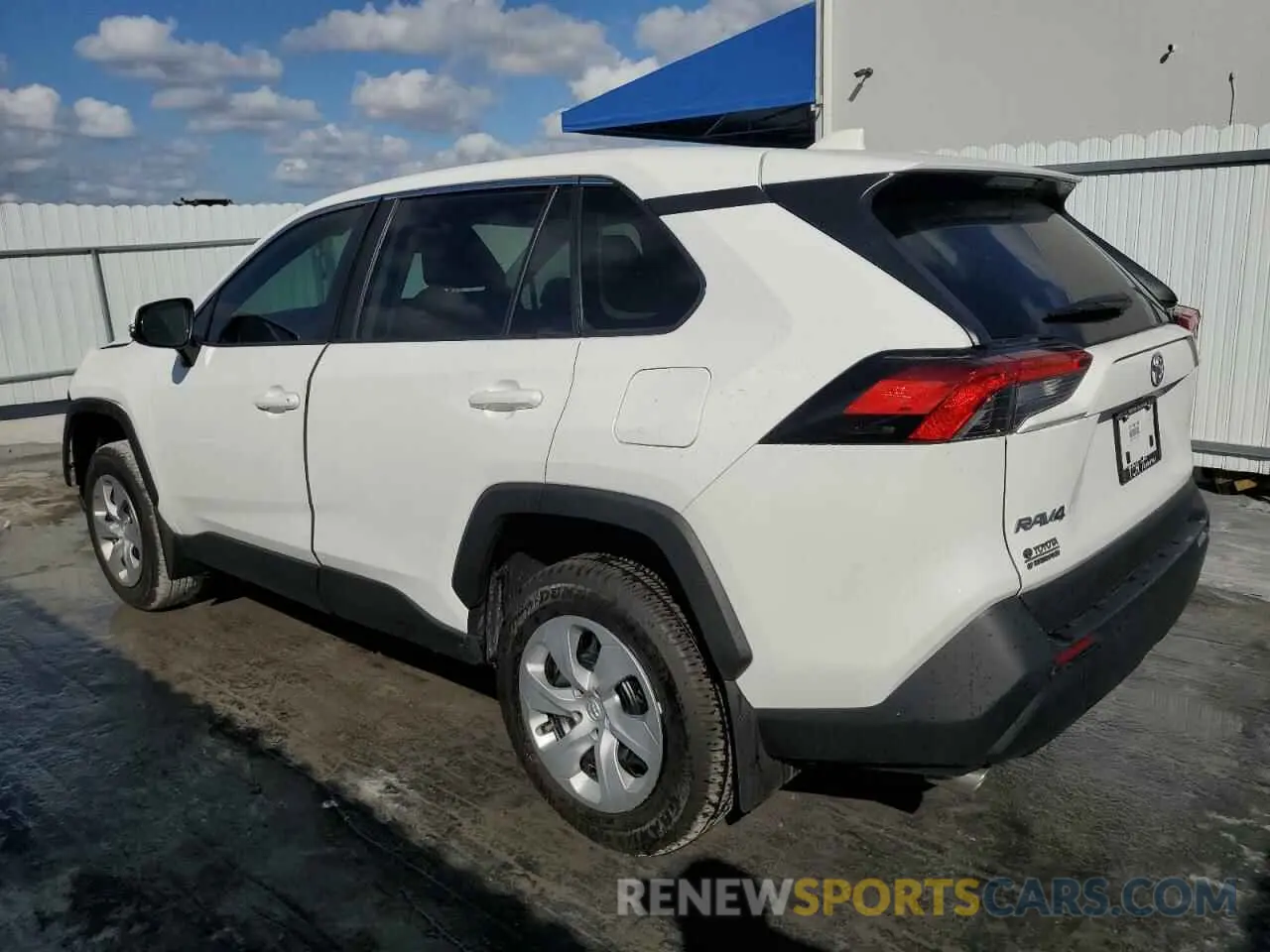 2 fotografías del automóvil dañado 2T3K1RFV6SC303992 TOYOTA RAV4 2025