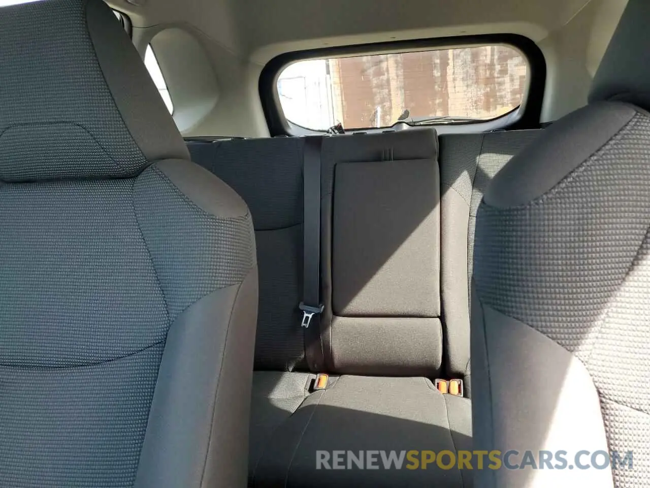 10 fotografías del automóvil dañado 2T3MWRFV8SW262595 TOYOTA RAV4 2025