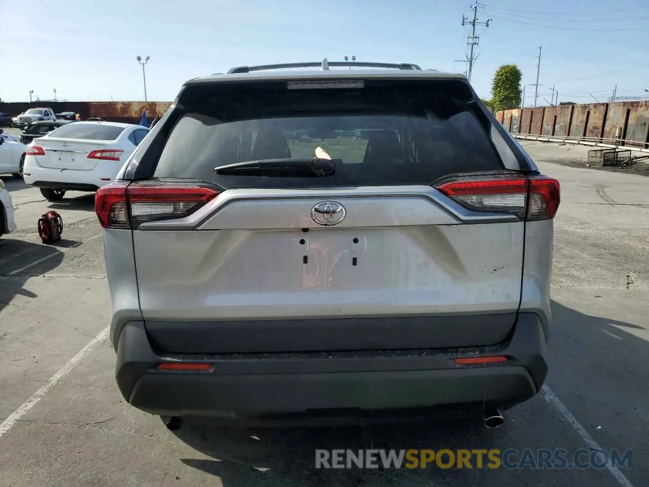 6 fotografías del automóvil dañado 2T3MWRFV8SW262595 TOYOTA RAV4 2025