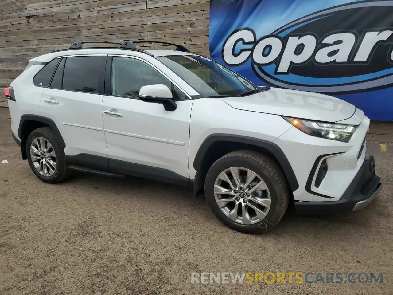 4 fotografías del automóvil dañado 2T3N1RFV4SW517522 TOYOTA RAV4 2025
