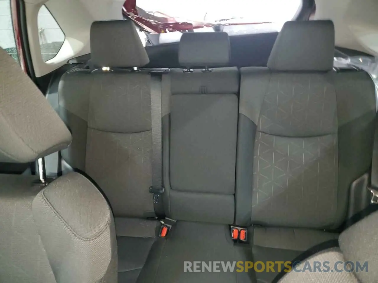10 fotografías del automóvil dañado 2T3P1RFV0SW500676 TOYOTA RAV4 2025