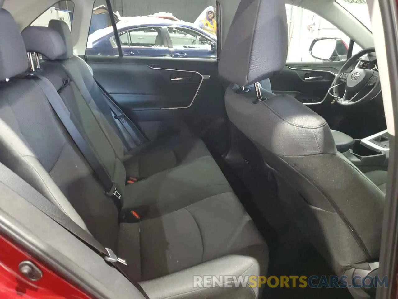 11 fotografías del automóvil dañado 2T3P1RFV0SW500676 TOYOTA RAV4 2025
