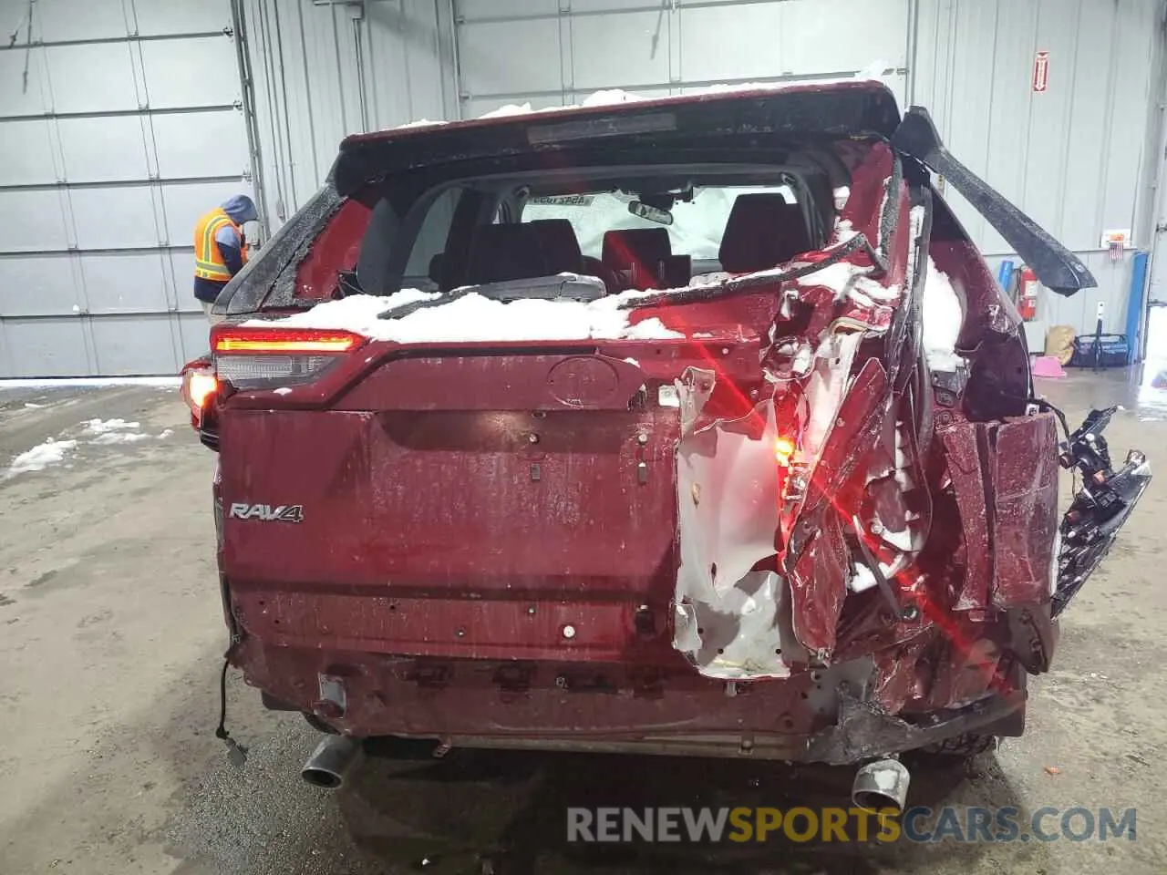 6 fotografías del automóvil dañado 2T3P1RFV0SW500676 TOYOTA RAV4 2025