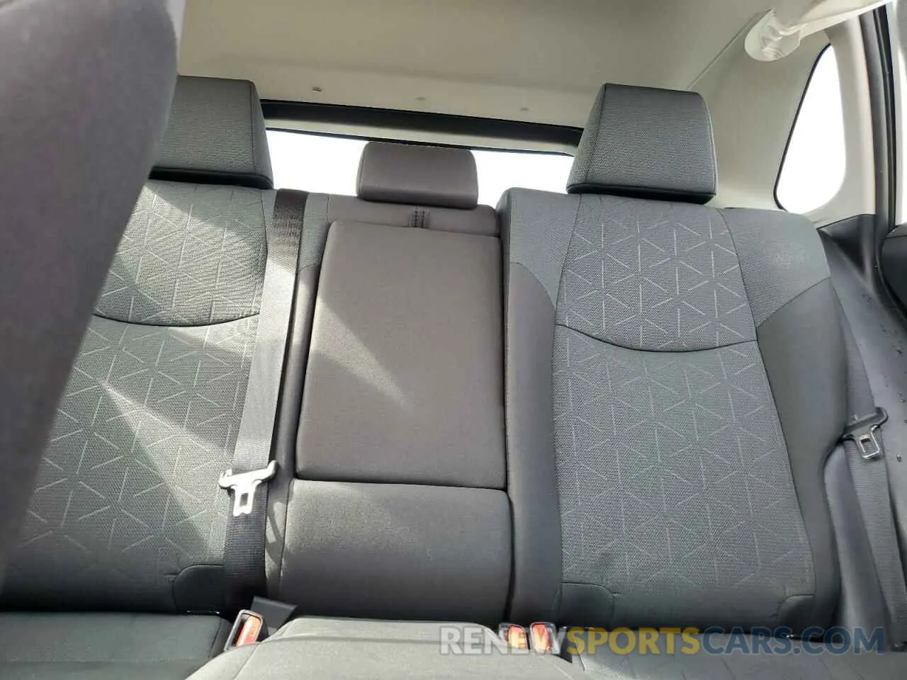 10 fotografías del automóvil dañado 2T3P1RFV3SW515124 TOYOTA RAV4 2025