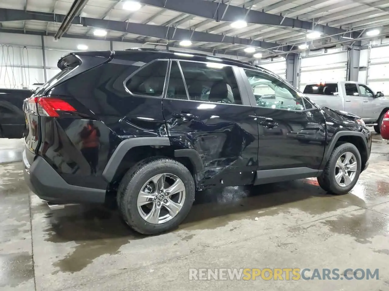 3 fotografías del automóvil dañado 2T3P1RFV7SC513281 TOYOTA RAV4 2025