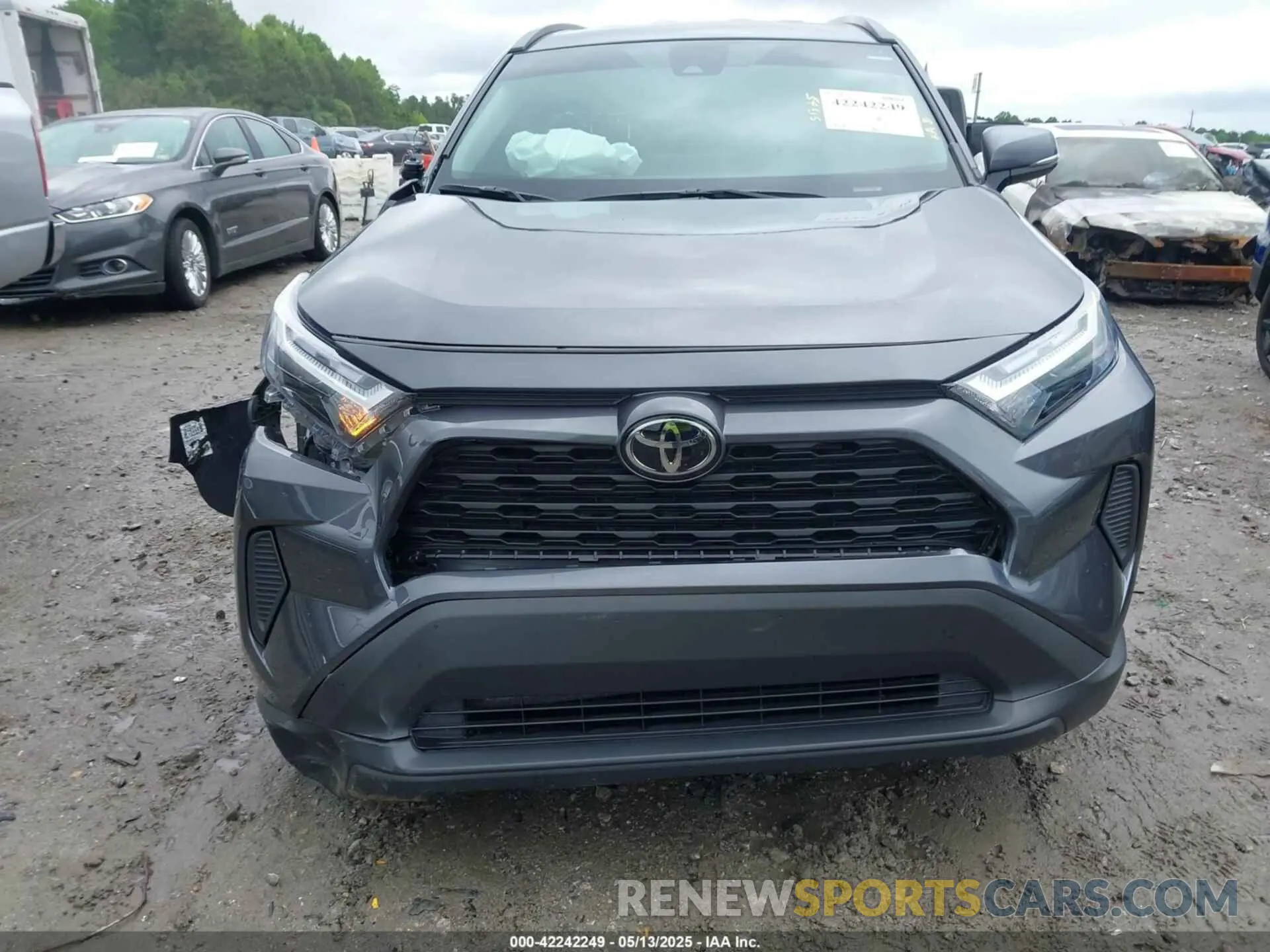 12 fotografías del automóvil dañado 2T3P1RFV9SC501780 TOYOTA RAV4 2025