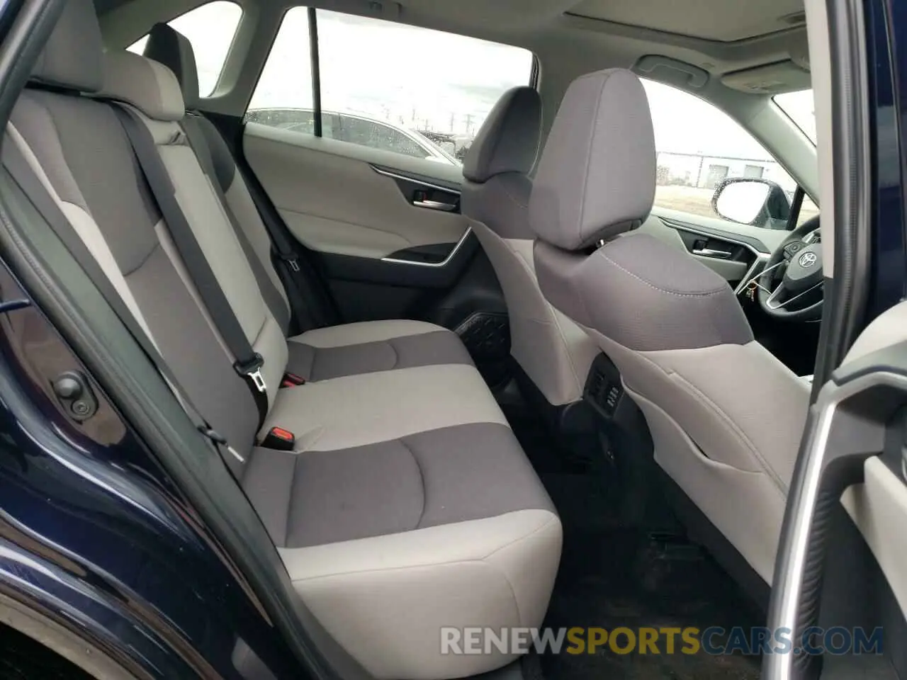 10 fotografías del automóvil dañado 2T3P1RFV9SW498023 TOYOTA RAV4 2025