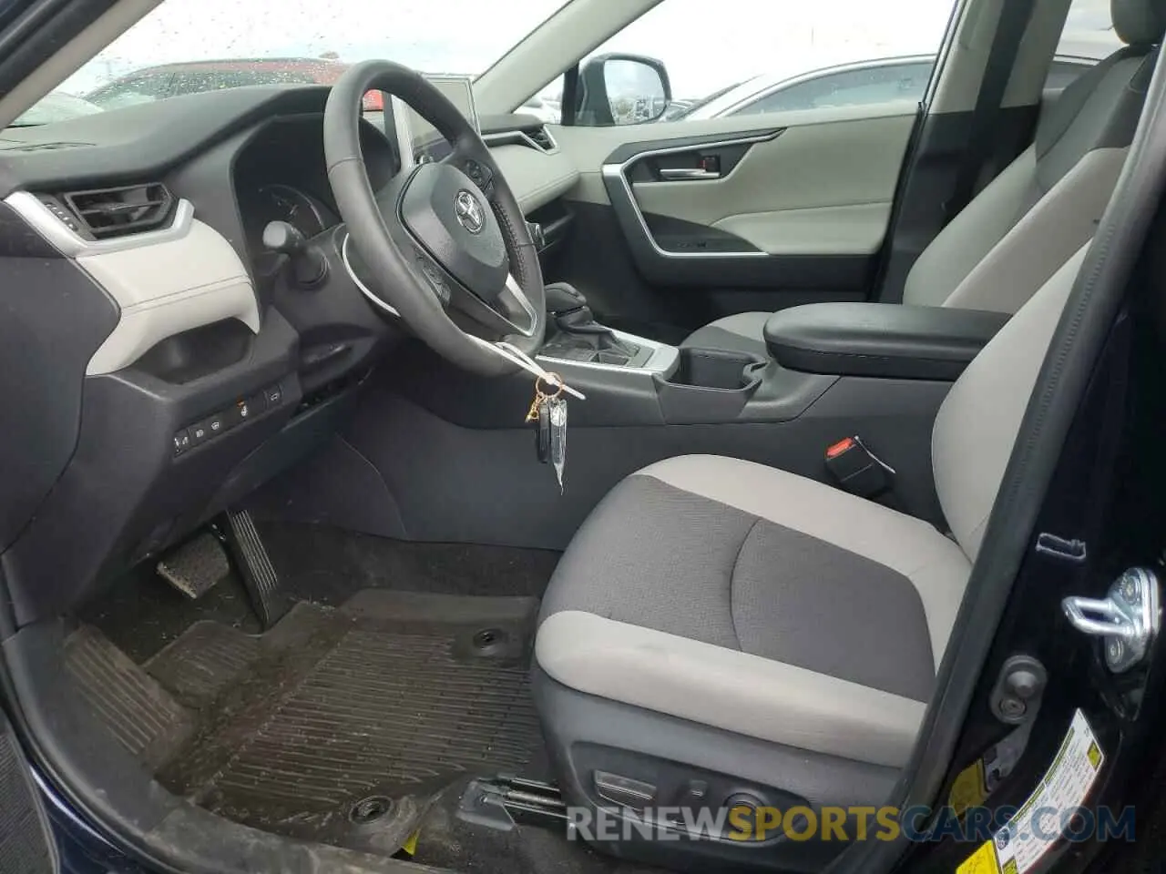7 fotografías del automóvil dañado 2T3P1RFV9SW498023 TOYOTA RAV4 2025