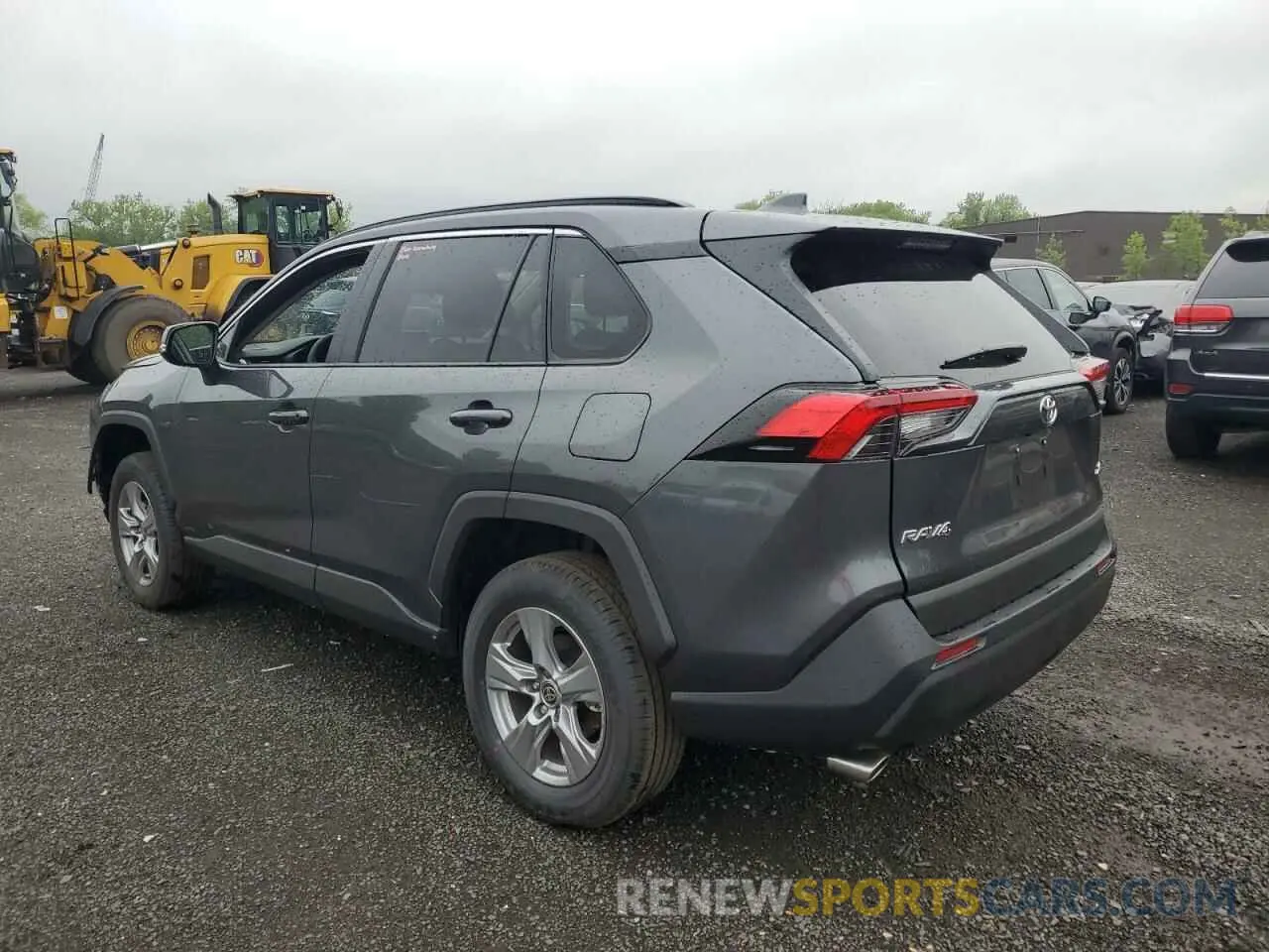 2 fotografías del automóvil dañado 2T3W1RFV0SC326542 TOYOTA RAV4 2025