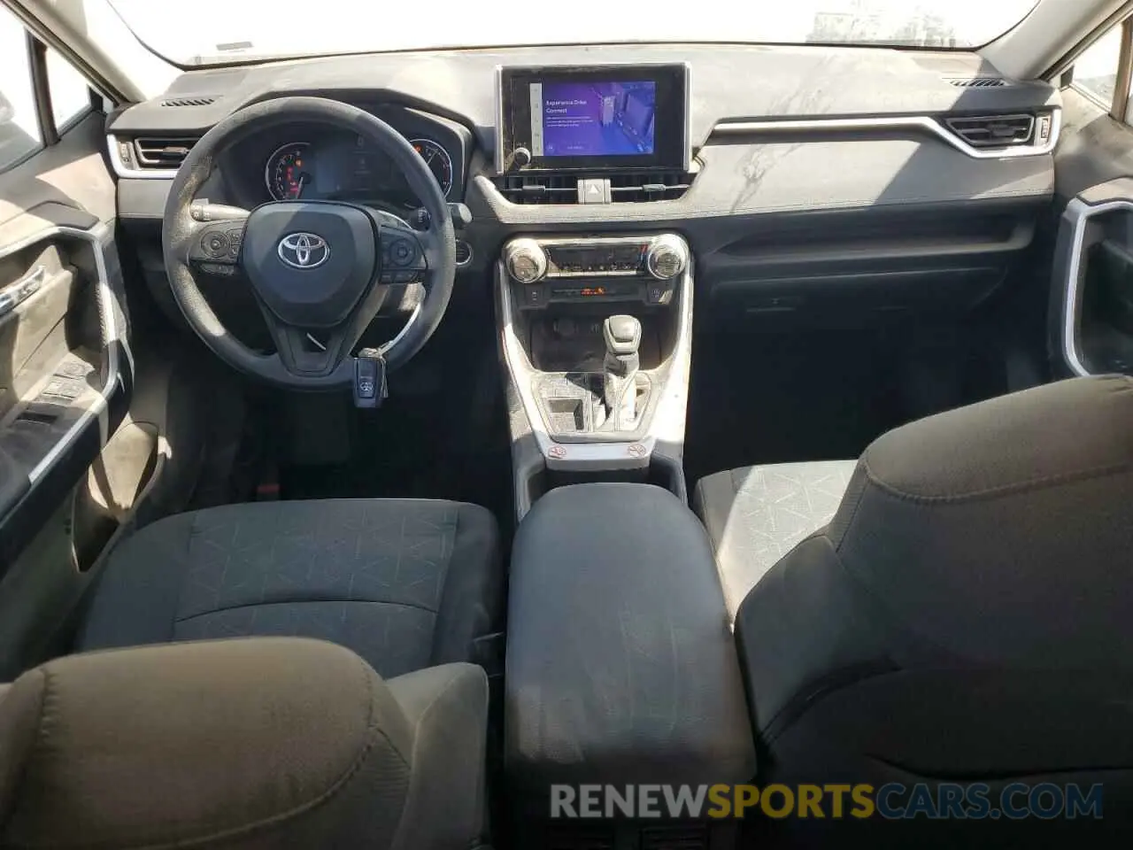 8 fotografías del automóvil dañado 2T3W1RFV0SW365808 TOYOTA RAV4 2025