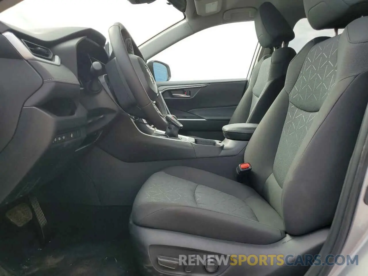 7 fotografías del automóvil dañado 2T3W1RFV1SC326632 TOYOTA RAV4 2025