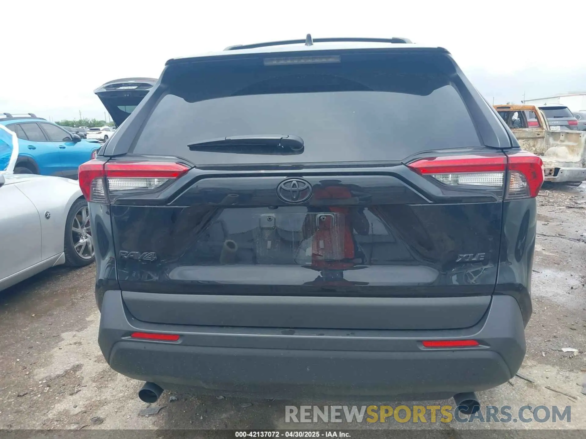 16 fotografías del automóvil dañado 2T3W1RFV5SC311437 TOYOTA RAV4 2025