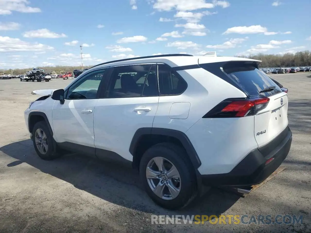 2 fotografías del automóvil dañado 2T3W1RFV8SC312307 TOYOTA RAV4 2025
