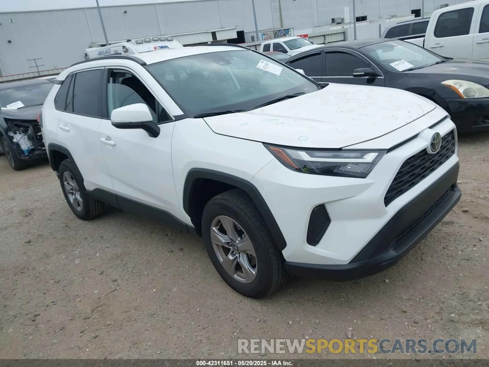 1 fotografías del automóvil dañado 2T3W1RFV9SW374071 TOYOTA RAV4 2025
