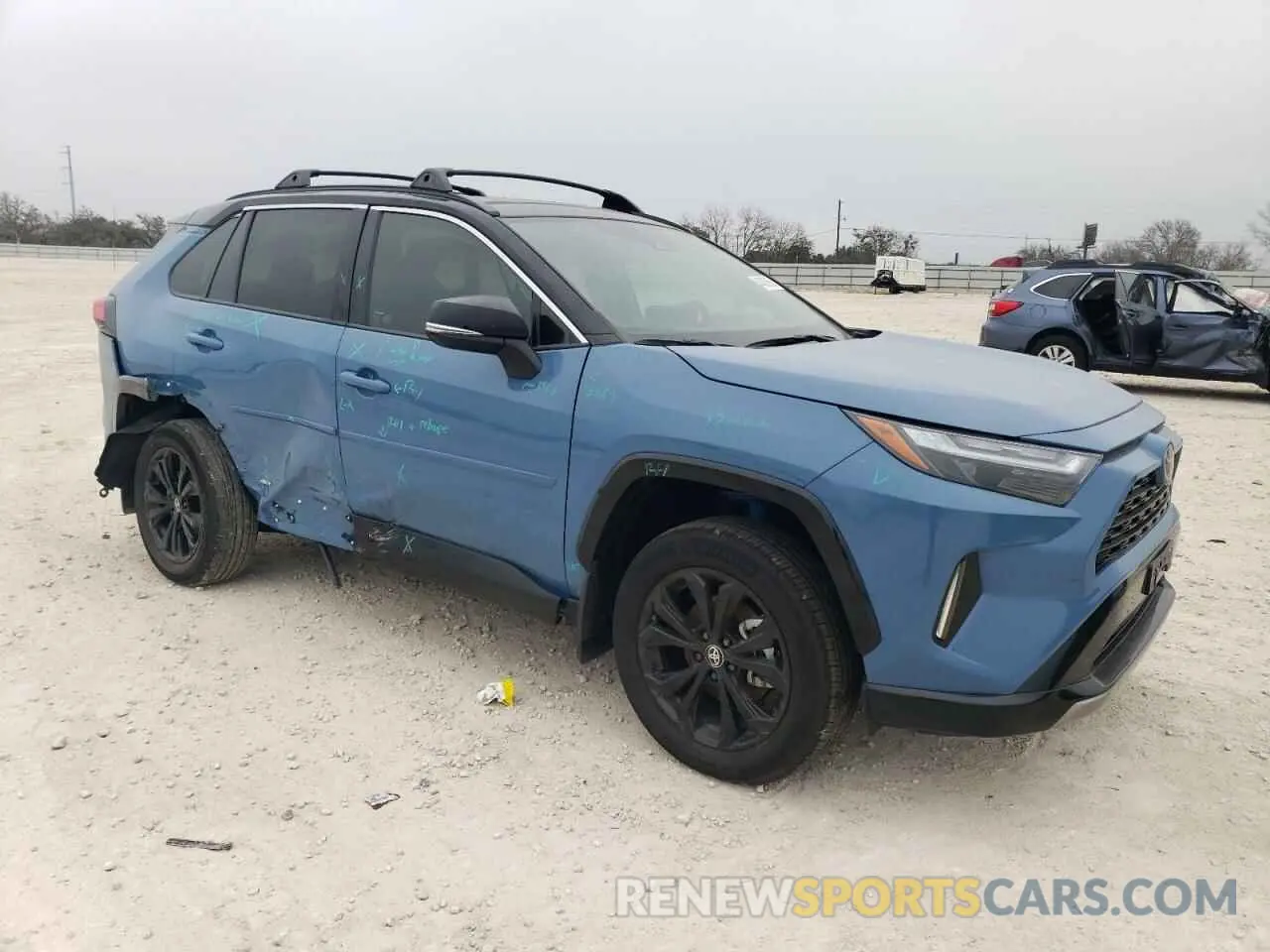 4 fotografías del automóvil dañado 4T3E6RFV6SU176402 TOYOTA RAV4 2025