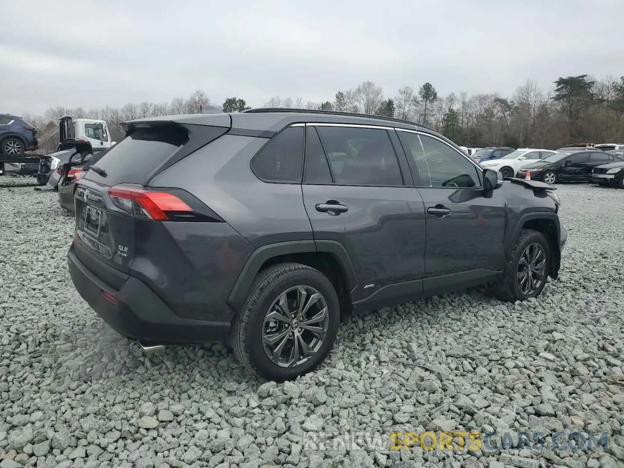 3 fotografías del automóvil dañado JTMB6RFV6SJ065723 TOYOTA RAV4 2025
