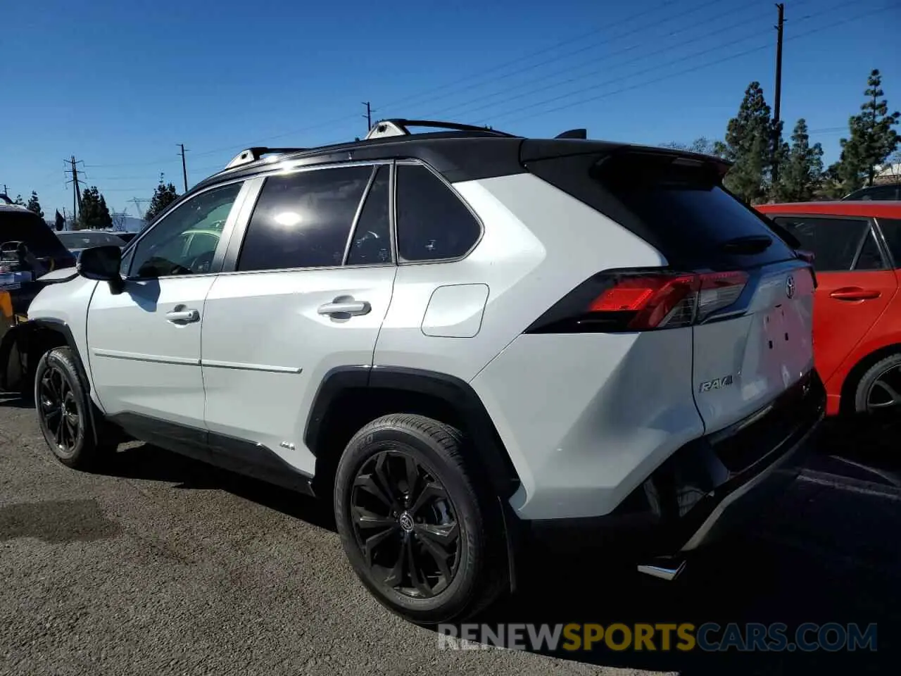 2 fotografías del automóvil dañado JTME6RFV4SJ064616 TOYOTA RAV4 2025