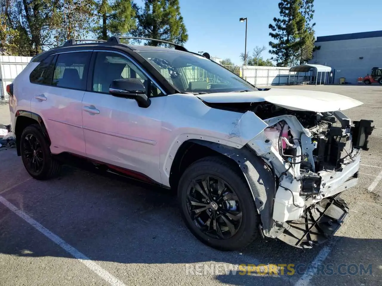 4 fotografías del automóvil dañado JTME6RFV4SJ064616 TOYOTA RAV4 2025