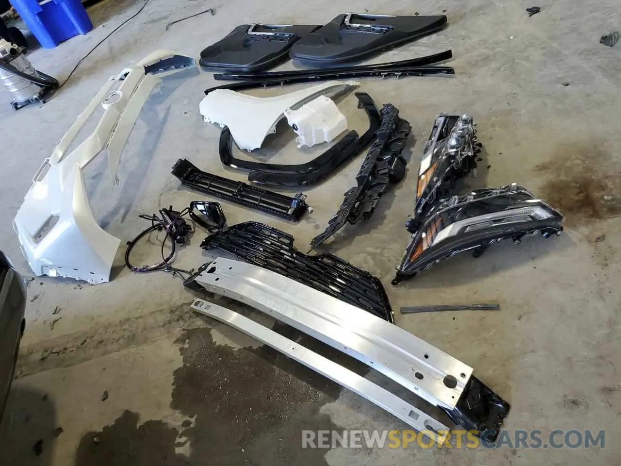 13 fotografías del automóvil dañado JTME6RFV8SD572974 TOYOTA RAV4 2025