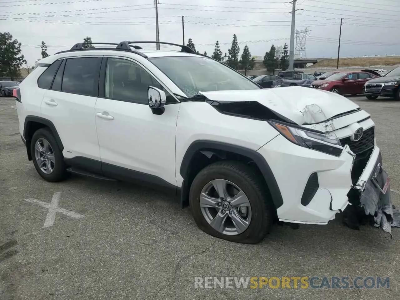 4 fotografías del automóvil dañado JTMRWRFV8SD284583 TOYOTA RAV4 2025
