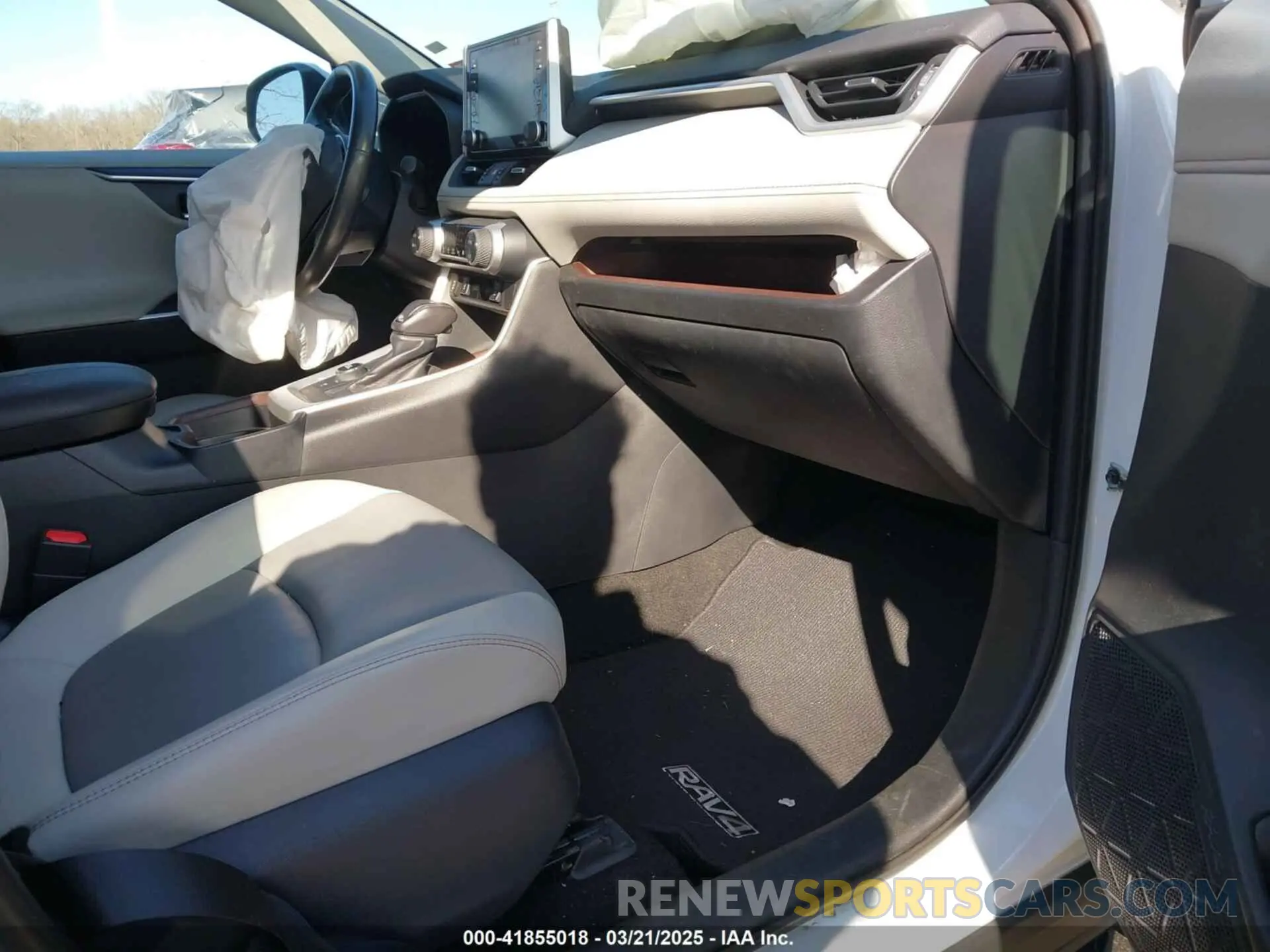 5 fotografías del automóvil dañado 2T3DWRFV2KW024113 TOYOTA RAV4 HYBRID 2019