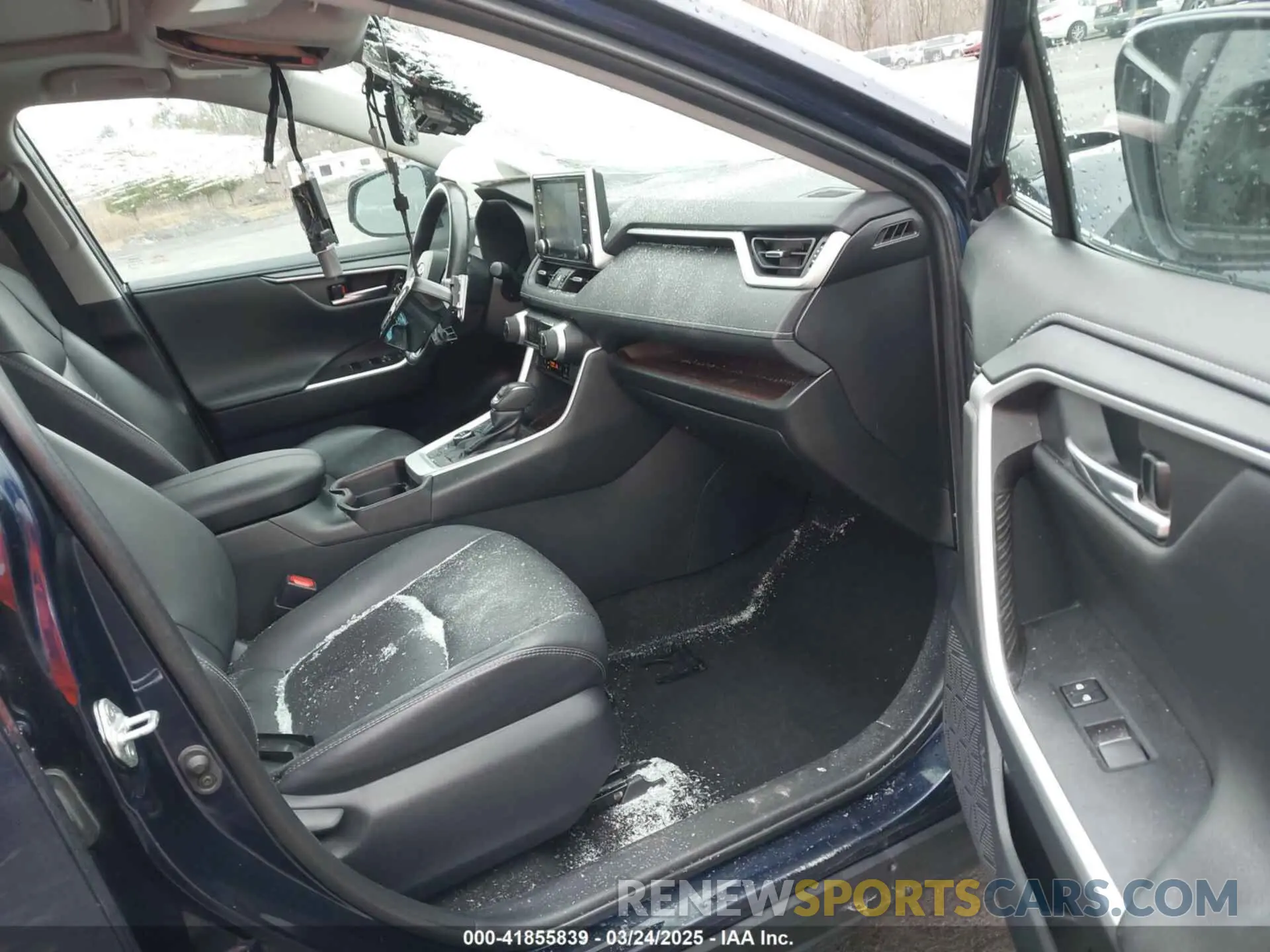 5 fotografías del automóvil dañado 2T3DWRFV7KW029016 TOYOTA RAV4 HYBRID 2019